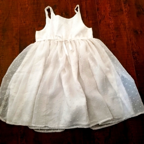 Lilt Girl's White Sleeveless Dotted Swiss Dress 6X - Picture 2 of 7